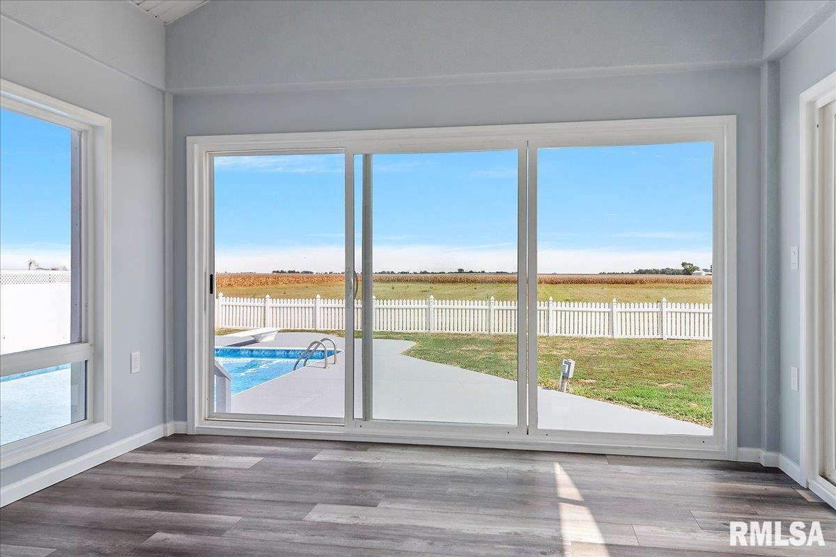 26142 East 1st Road Waggoner, IL 62572 - Photo 21 of 84