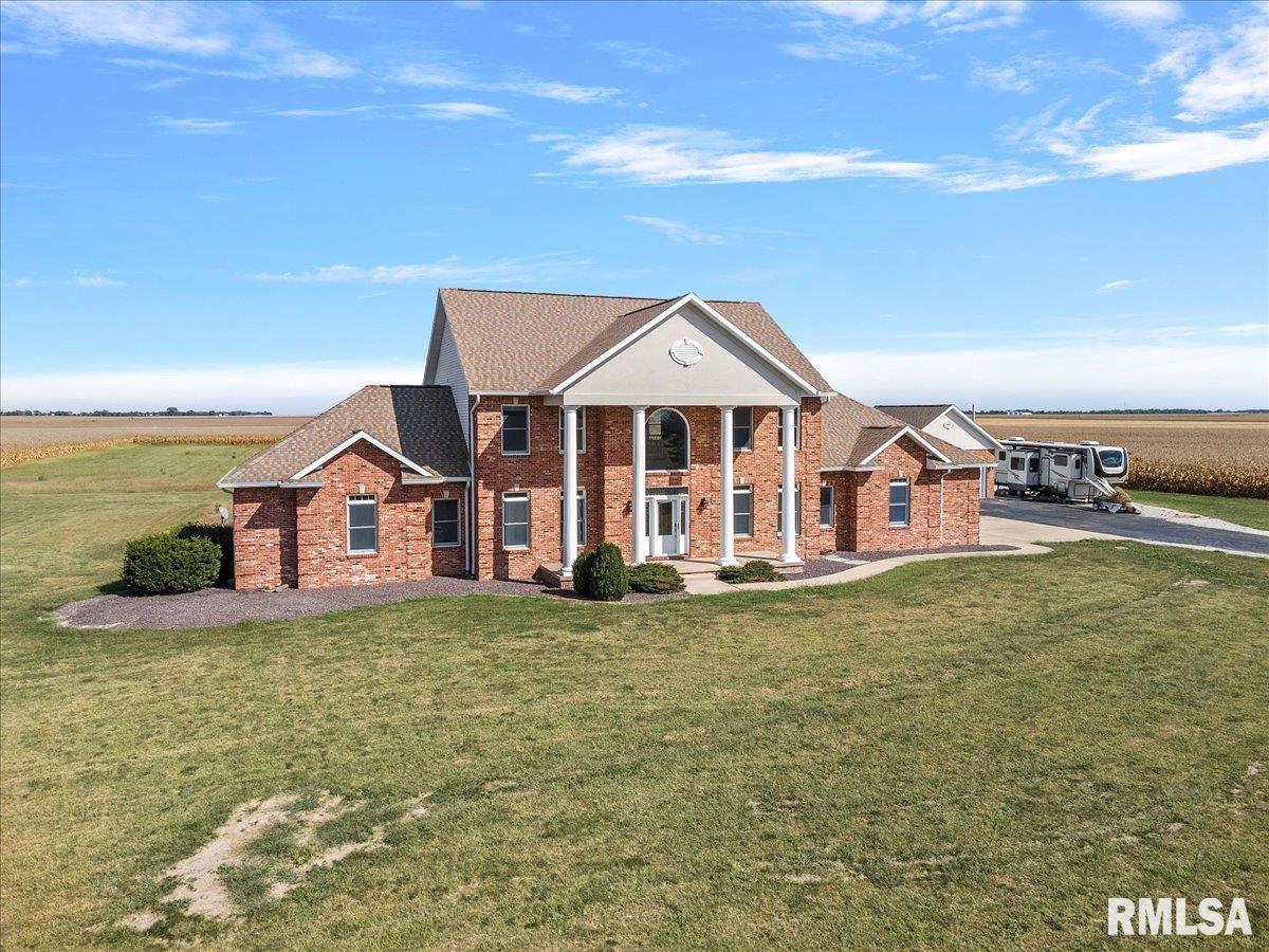 26142 East 1st Road Waggoner, IL 62572 - Photo 3 of 84