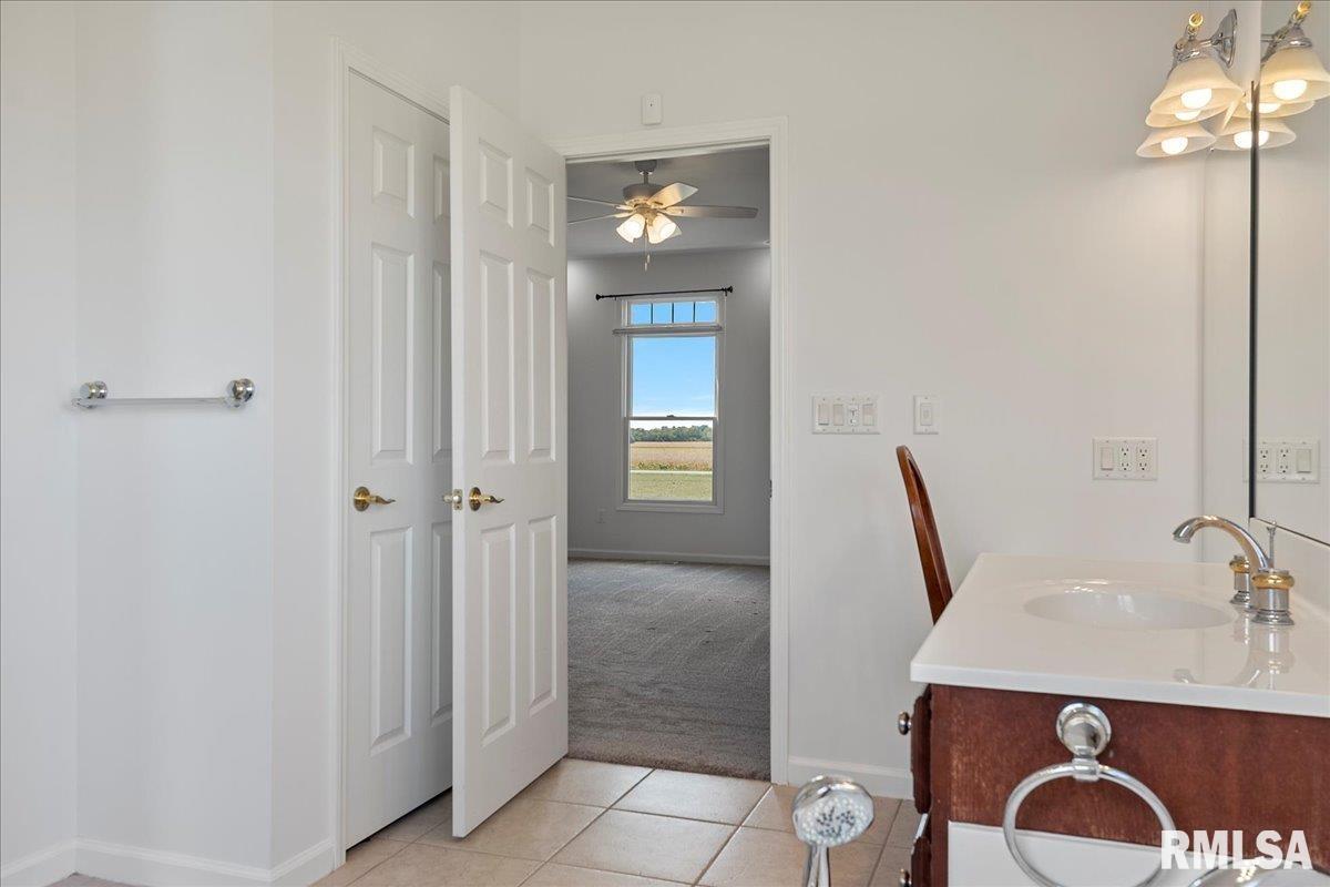 26142 East 1st Road Waggoner, IL 62572 - Photo 39 of 84