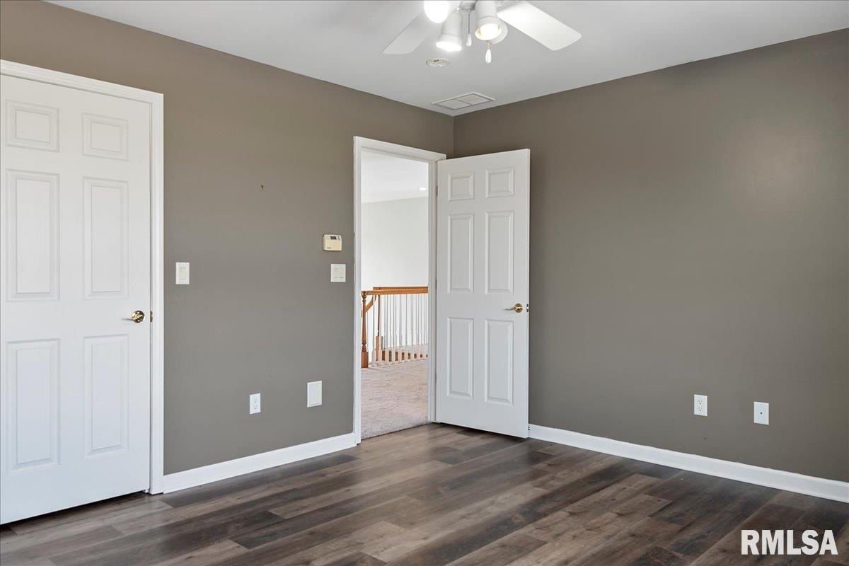 26142 East 1st Road Waggoner, IL 62572 - Photo 46 of 84