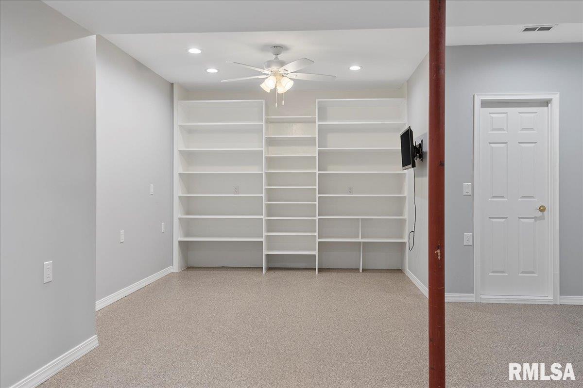 26142 East 1st Road Waggoner, IL 62572 - Photo 59 of 84