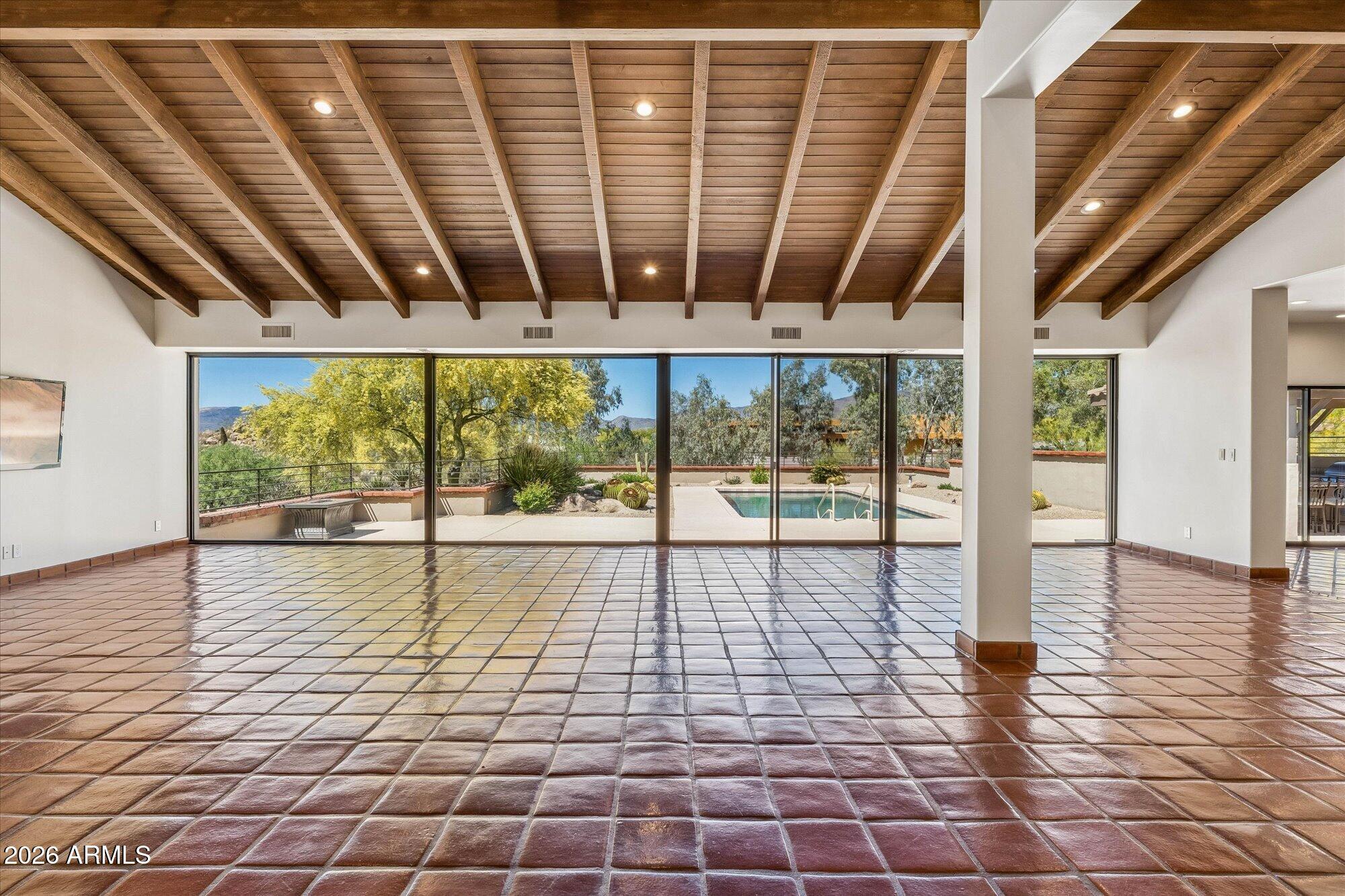36402 Derringer Road Carefree, AZ 85377 - Photo 14 of 83 Great Room