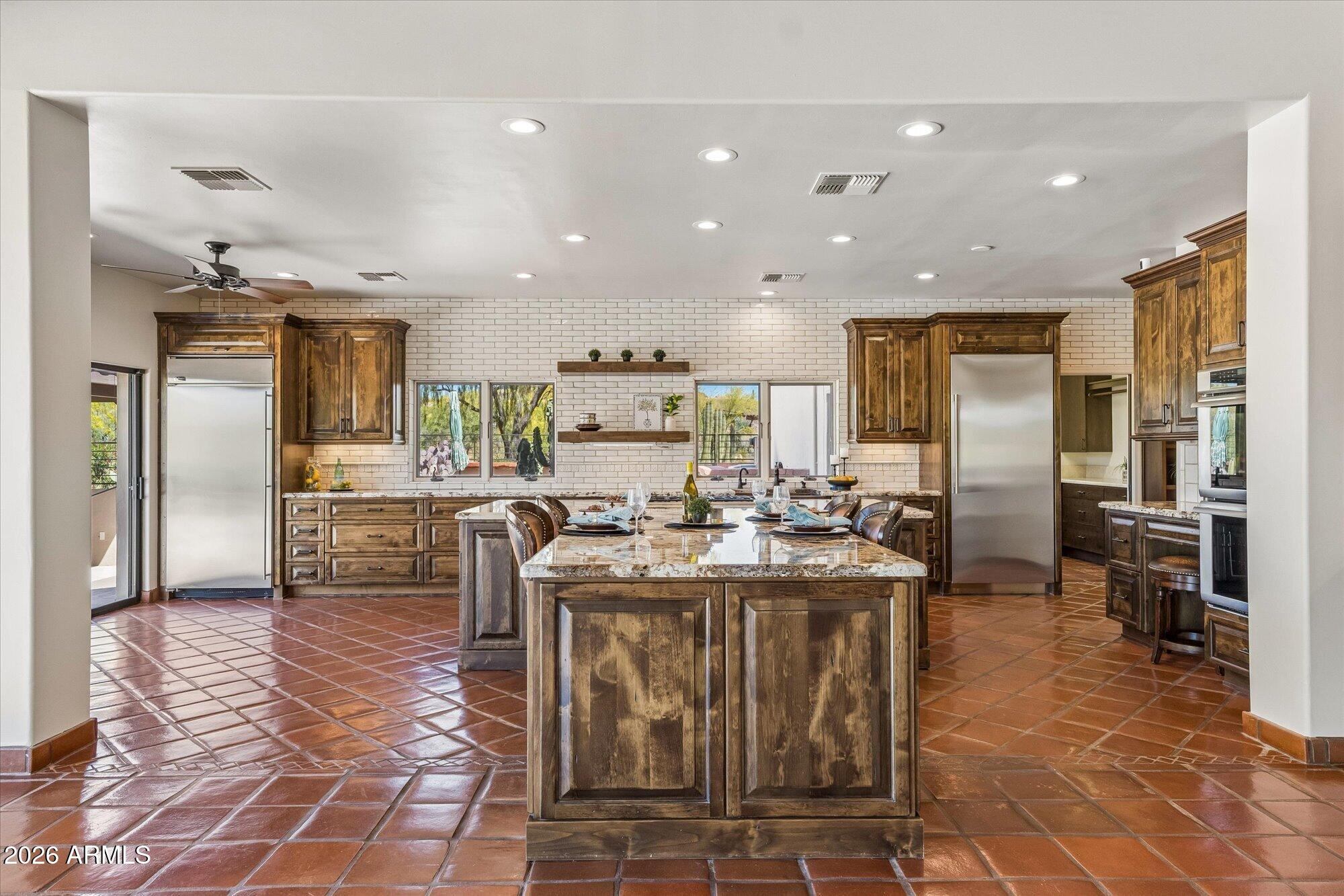 36402 Derringer Road Carefree, AZ 85377 - Photo 19 of 83 Kitchen