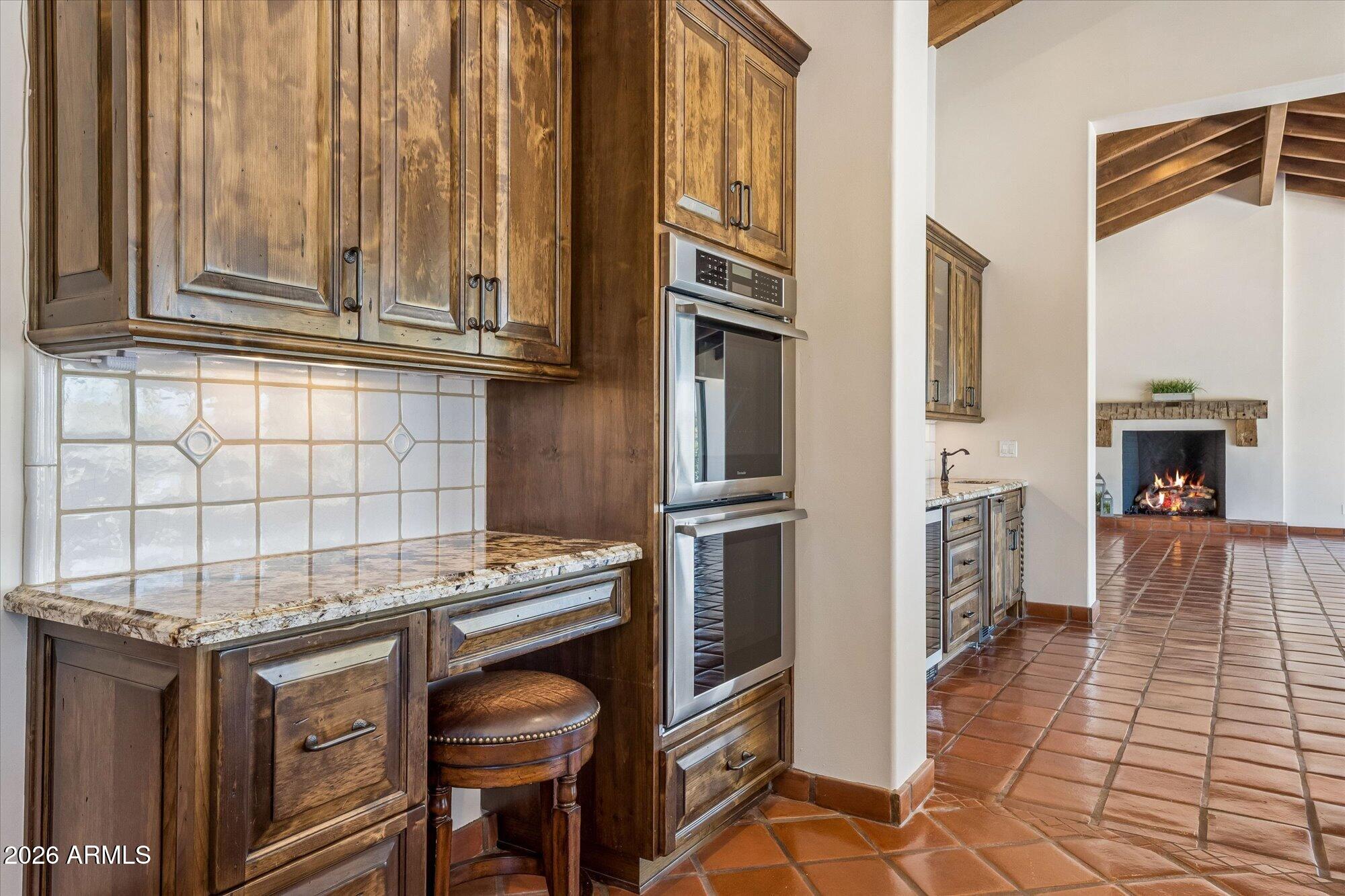 36402 Derringer Road Carefree, AZ 85377 - Photo 22 of 83 Kitchen