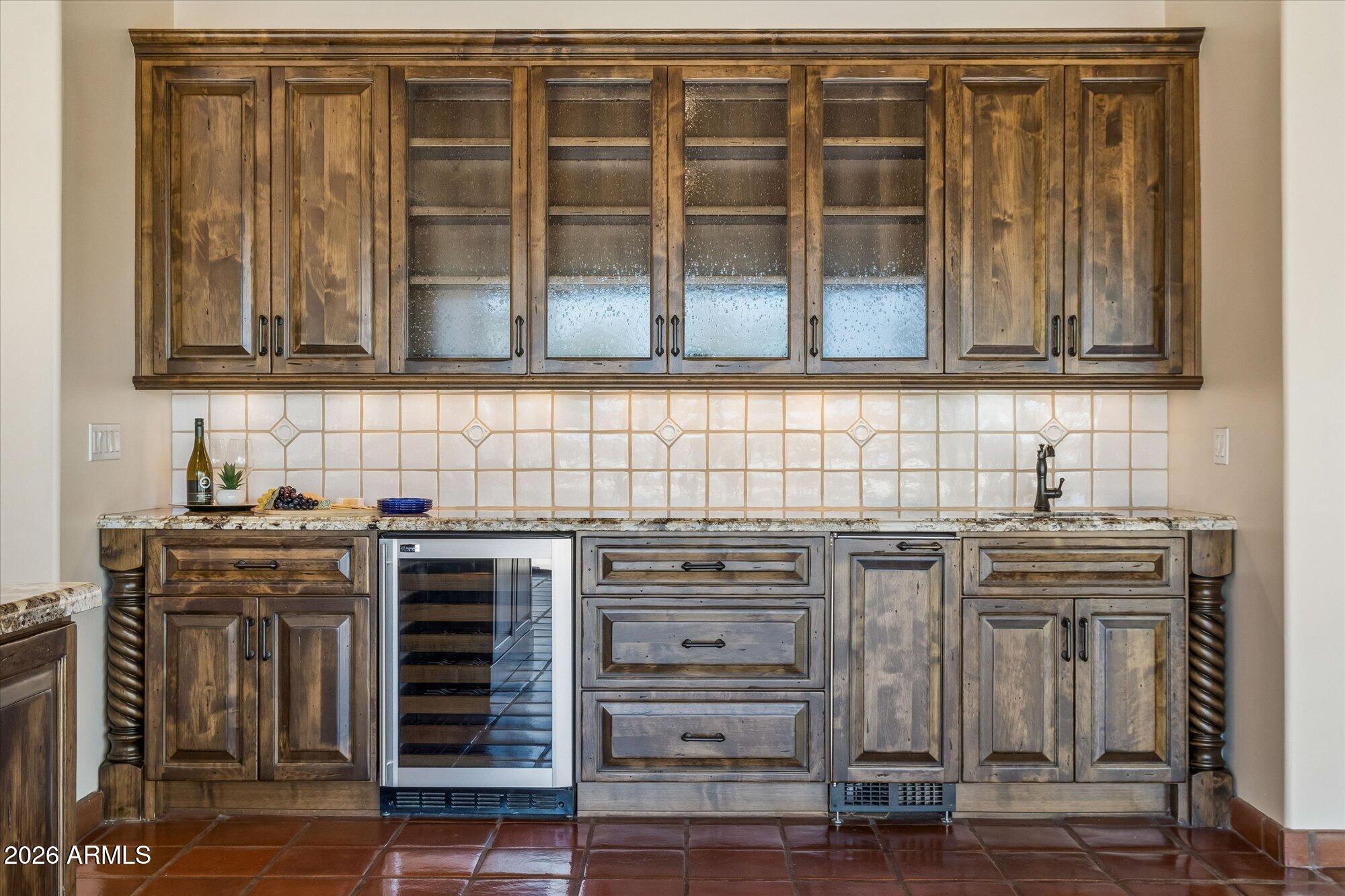 36402 Derringer Road Carefree, AZ 85377 - Photo 27 of 83 Kitchen