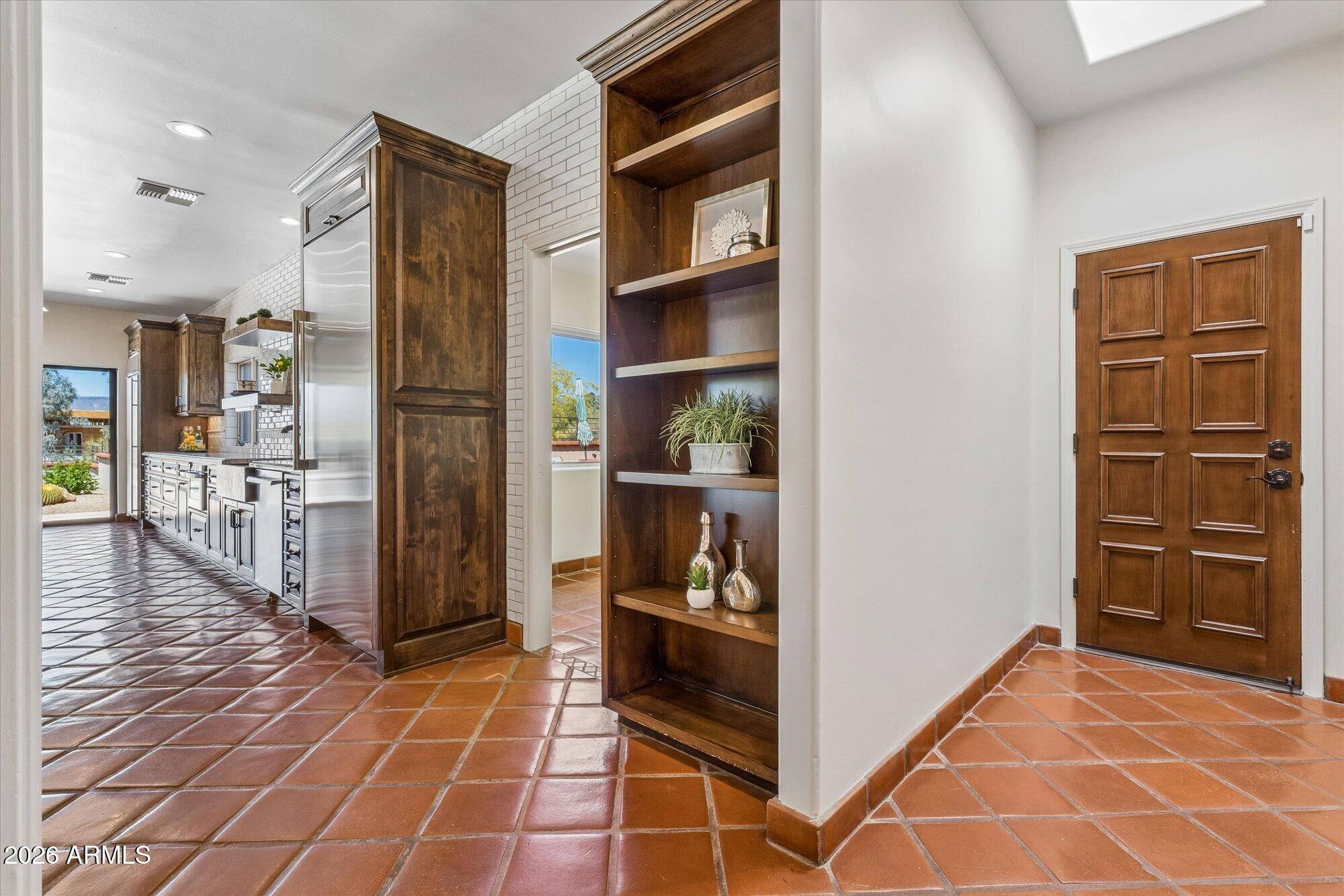 36402 Derringer Road Carefree, AZ 85377 - Photo 28 of 83 Kitchen