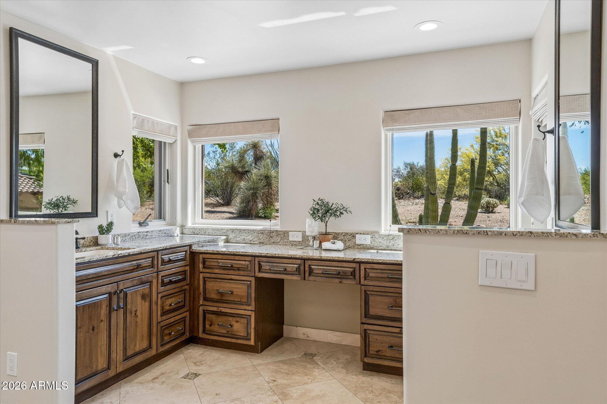 36402 Derringer Road Carefree, AZ 85377 - Photo 35 of 83 Primary Bath