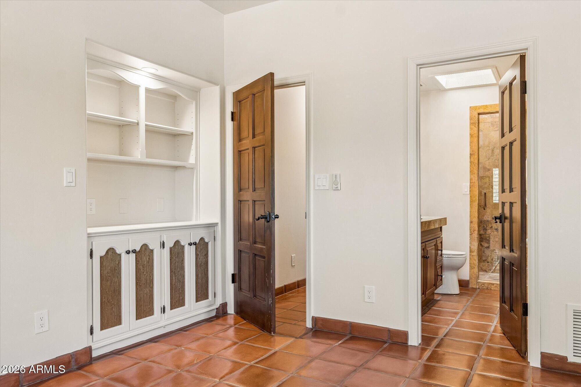 36402 Derringer Road Carefree, AZ 85377 - Photo 51 of 83 Back Suite