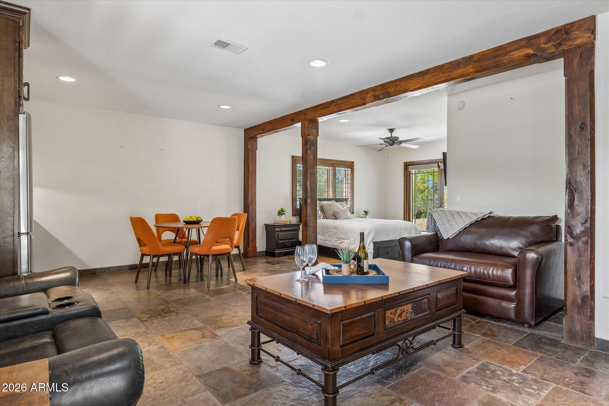 36402 Derringer Road Carefree, AZ 85377 - Photo 68 of 83 Guest House Living