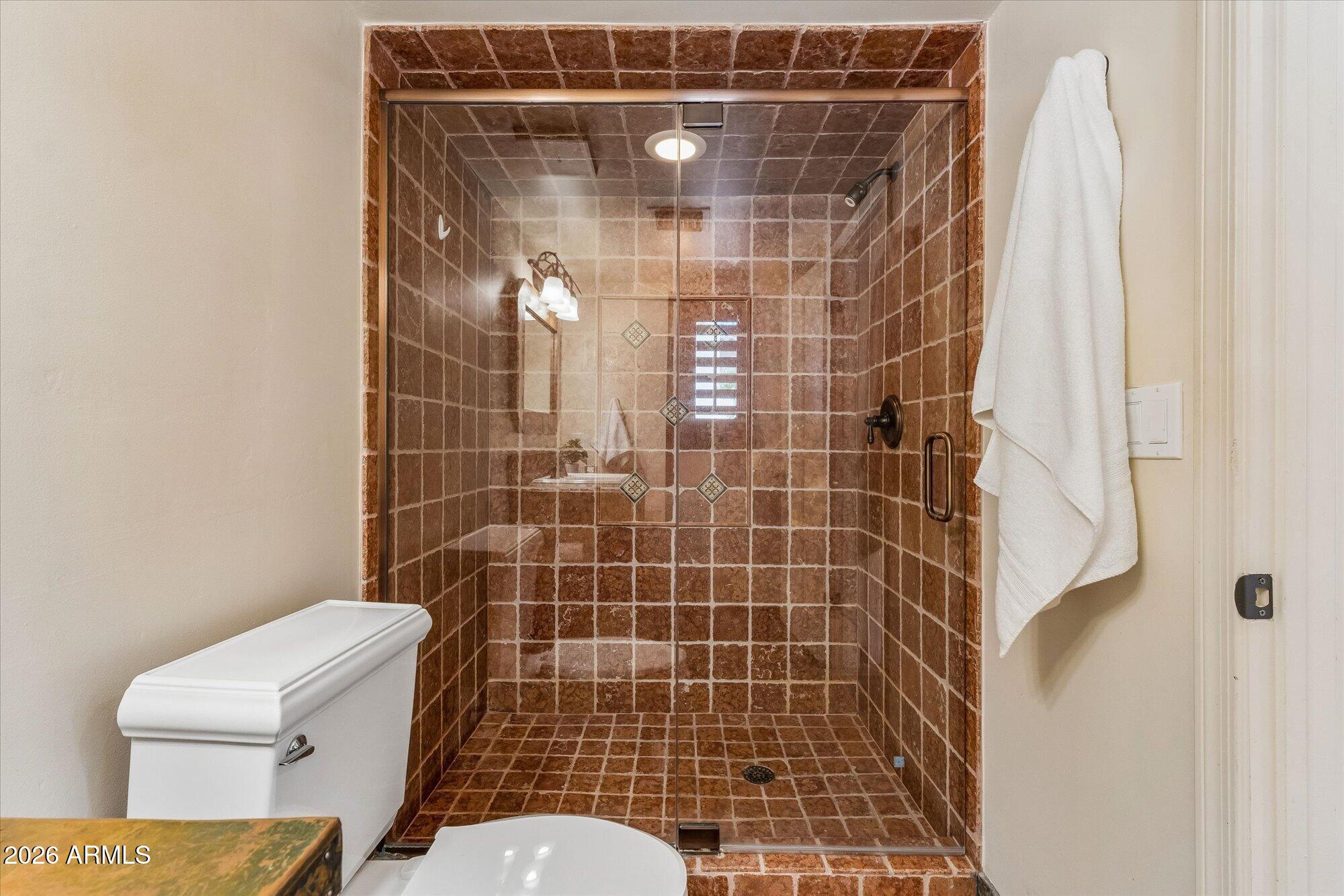 36402 Derringer Road Carefree, AZ 85377 - Photo 73 of 83 Guest House Bath
