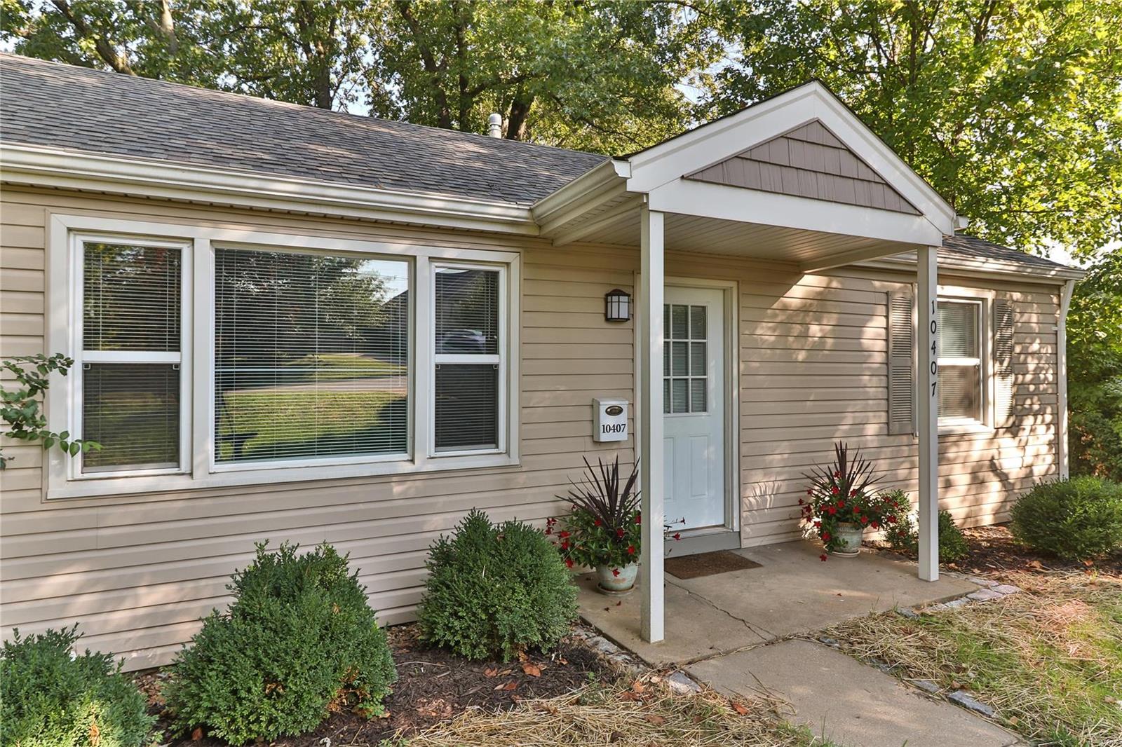 10407 Big Bend Road St. Louis, MO 63122 - Photo 3 of 28 Gallery Image 3