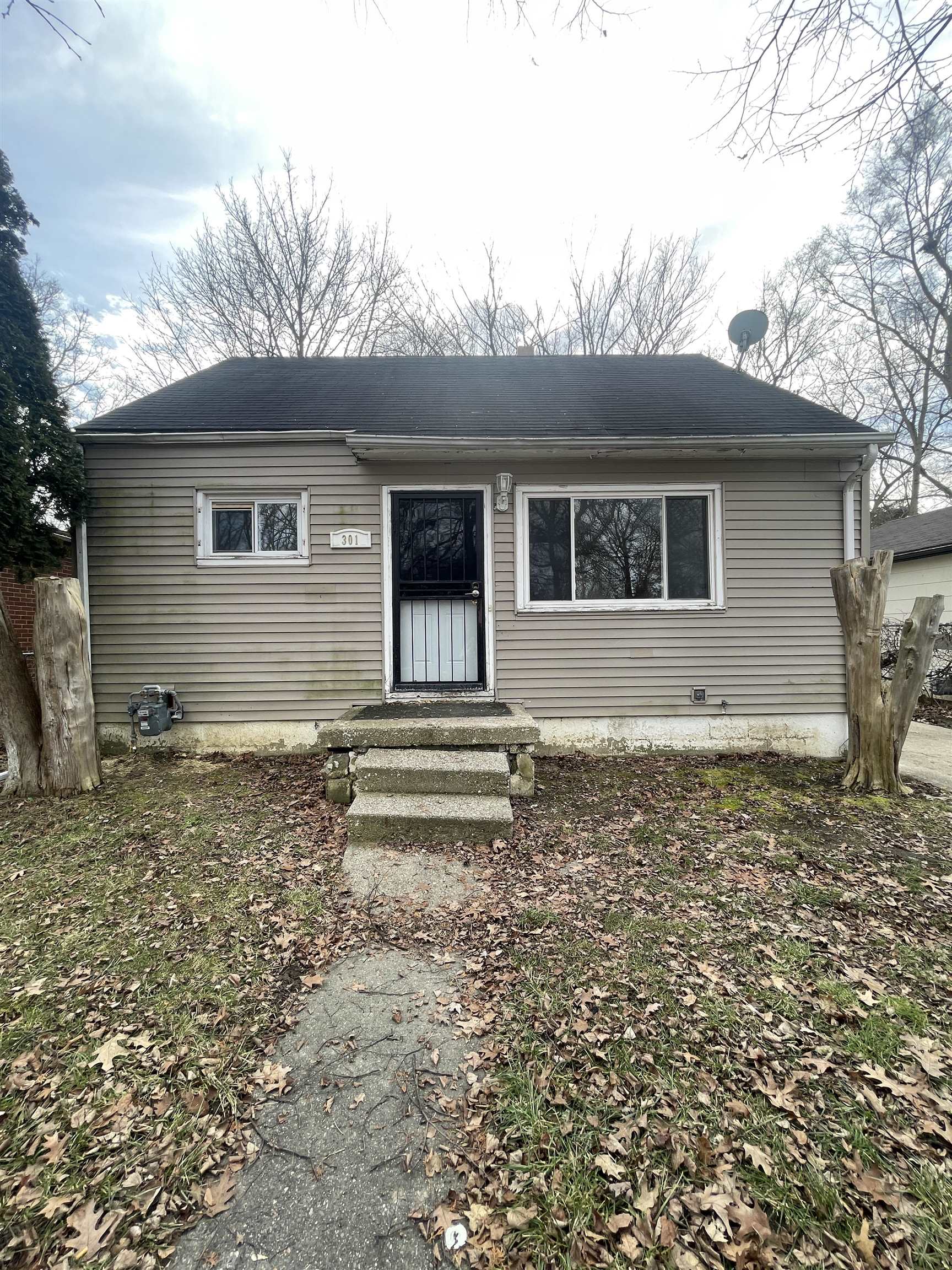 301 West Ruth Avenue Flint, MI 48505 - Photo 1 of 1