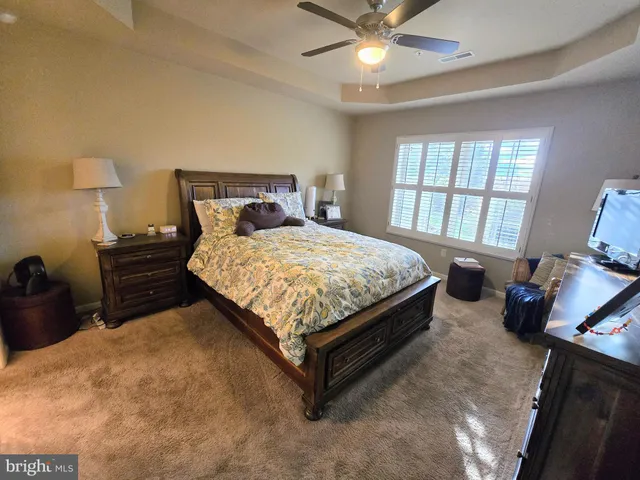 $385,000 | 1227 Cantebury Drive, Mount Joy, PA 17552