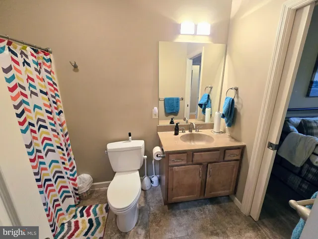 $385,000 | 1227 Cantebury Drive, Mount Joy, PA 17552