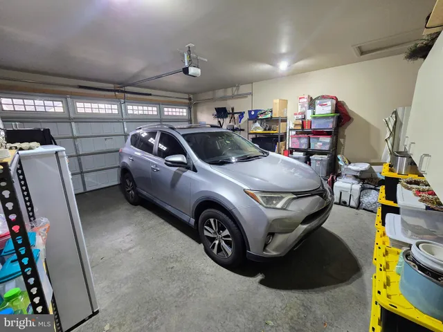 $385,000 | 1227 Cantebury Drive, Mount Joy, PA 17552