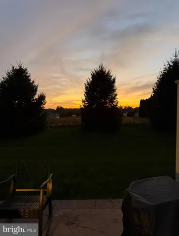 $385,000 | 1227 Cantebury Drive, Mount Joy, PA 17552