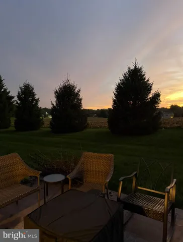 $385,000 | 1227 Cantebury Drive, Mount Joy, PA 17552