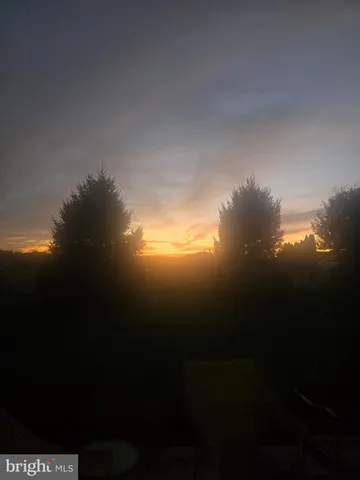 $385,000 | 1227 Cantebury Drive, Mount Joy, PA 17552