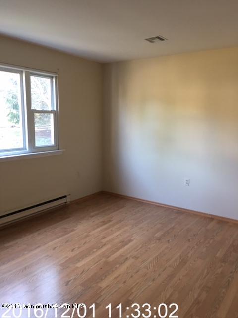 21 A Medford Road Whiting, NJ 08759 - Photo 4 of 7 IMG_2279