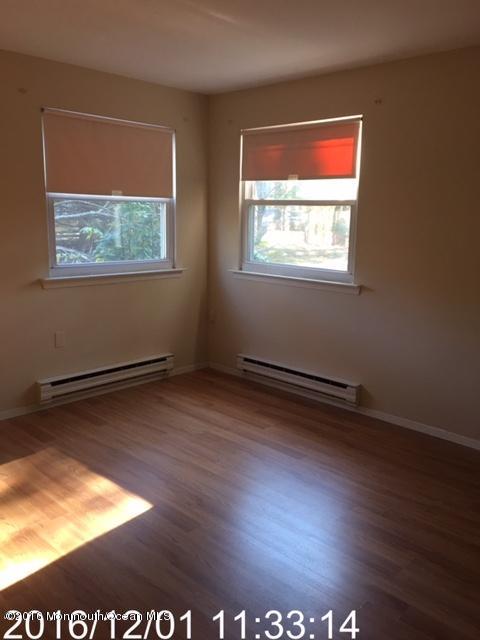 21 A Medford Road Whiting, NJ 08759 - Photo 5 of 7 IMG_2281