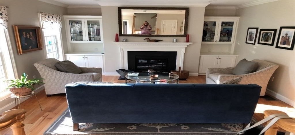 2 Gage Road Wayland, MA 01778 - Photo 5 of 10 Gallery Image 5
