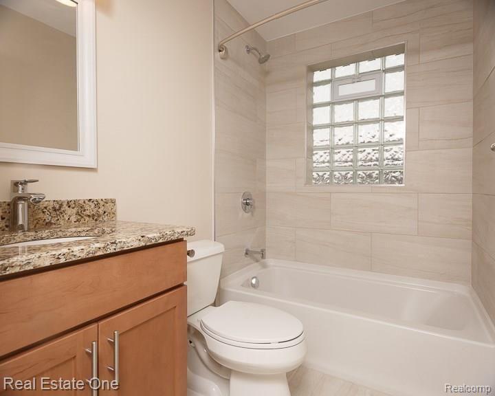 115 13 Mile Road Royal Oak, MI 48073 - Photo 6 of 12