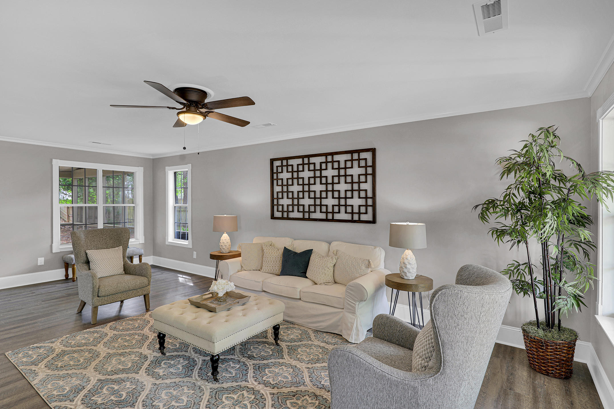 1305 Balcome Road Mount Pleasant, SC 29466 - Photo 5 of 30 1R3A2447