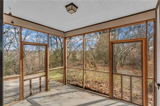 $395,000 | 1884 East 978Th Road, Lawrence, KS 66049