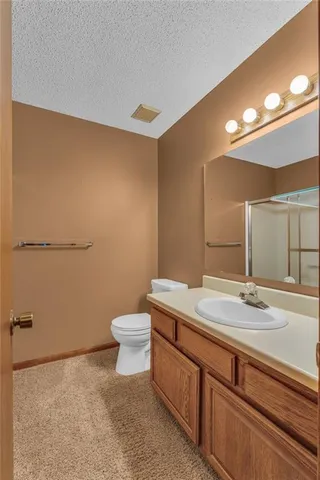 $395,000 | 1884 East 978Th Road, Lawrence, KS 66049