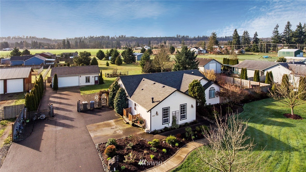 8615 194th Avenue Southwest Rochester, WA 98579 - Photo 1 of 25