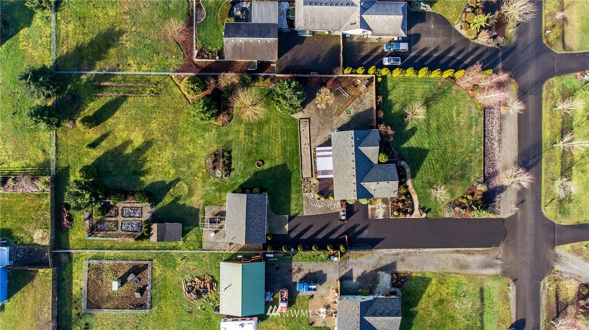 8615 194th Avenue Southwest Rochester, WA 98579 - Photo 6 of 25