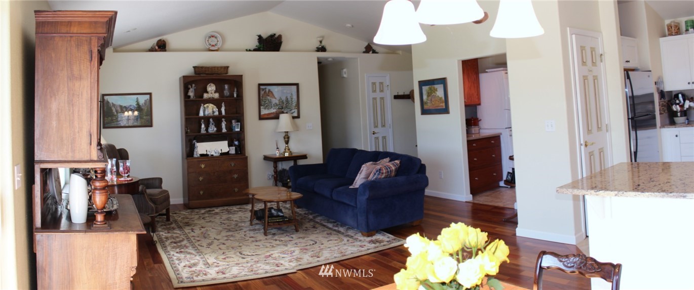 8615 194th Avenue Southwest Rochester, WA 98579 - Photo 8 of 25
