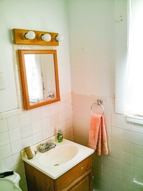 32 Leamington Road Boston, MA 02135 - Photo 25 of 33 Gallery Image 25