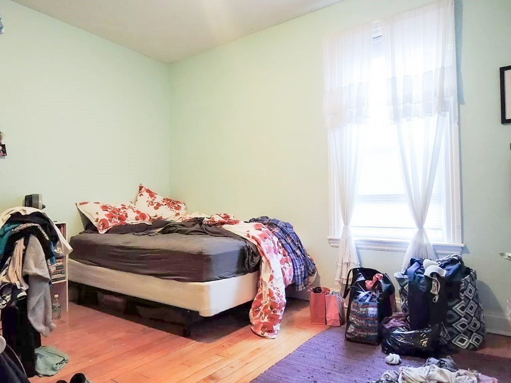 32 Leamington Road Boston, MA 02135 - Photo 6 of 33 Gallery Image 6