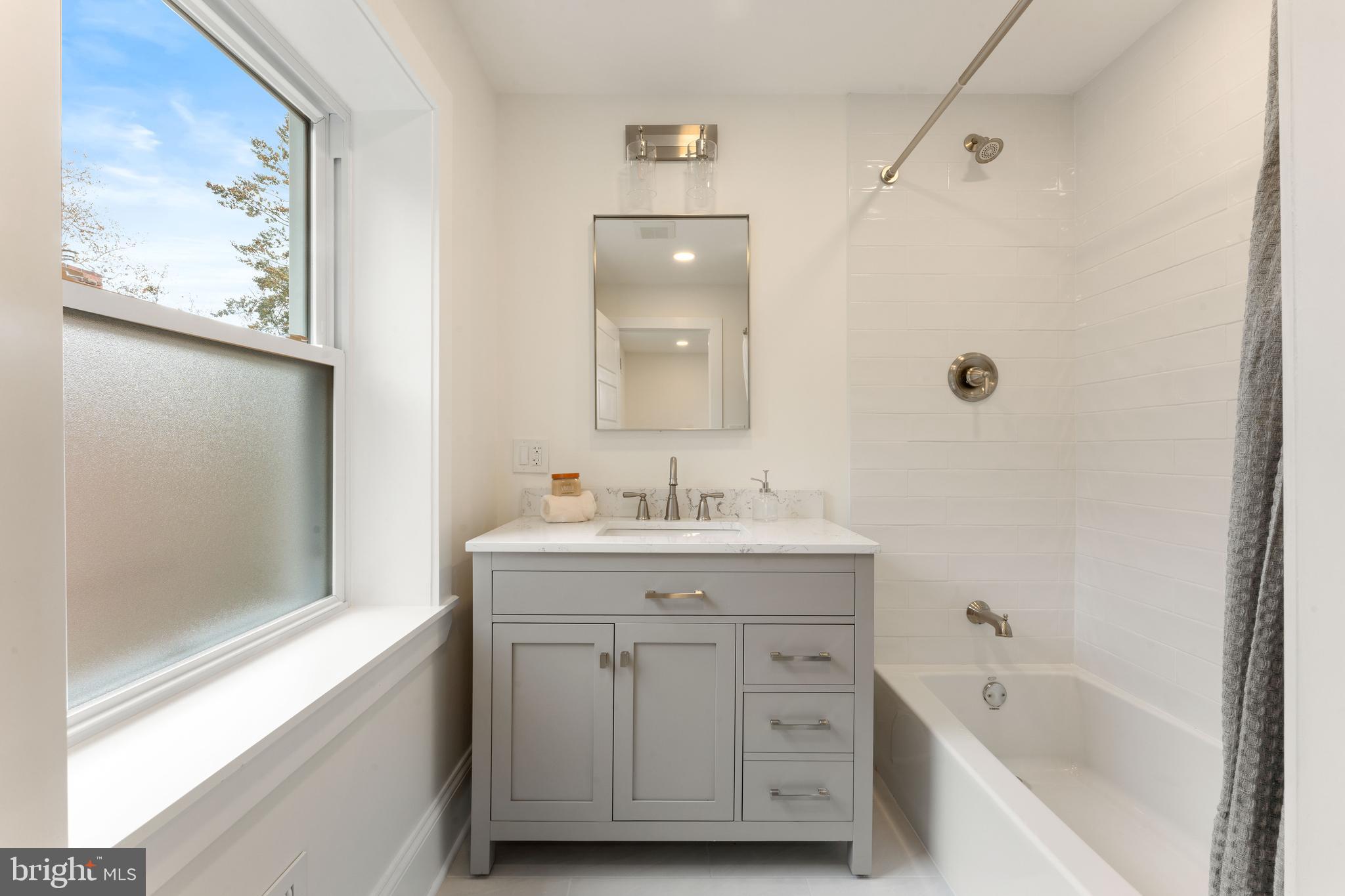 209 Merion Avenue Narberth, PA 19072 - Photo 38 of 47 Bedroom 2 Bathroom