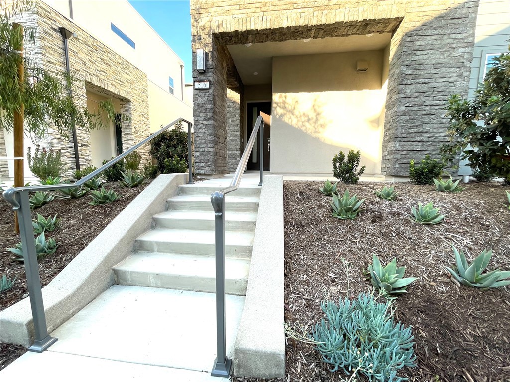 516 Neilson Irvine, CA 92618 - Photo 9 of 21 a view of a pathway of the house