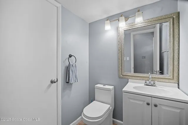 a view of a garden with a tree