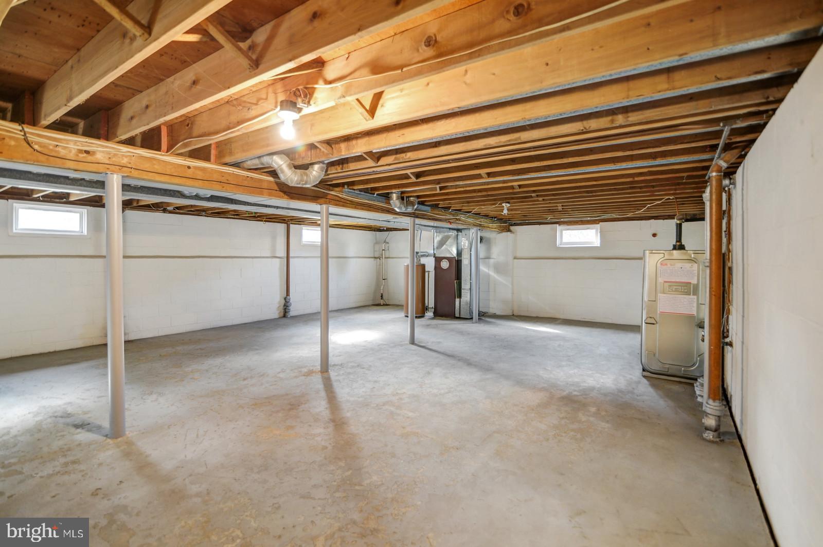 34 Wolfpack Road Trenton, NJ 08619 - Photo 22 of 26 Gallery Image 22