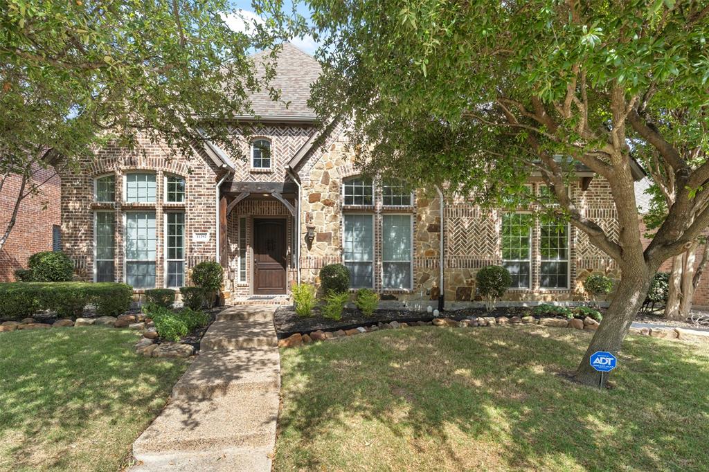 11292 Berkeley Hall Lane Frisco, TX 75033 - Photo 1 of 33