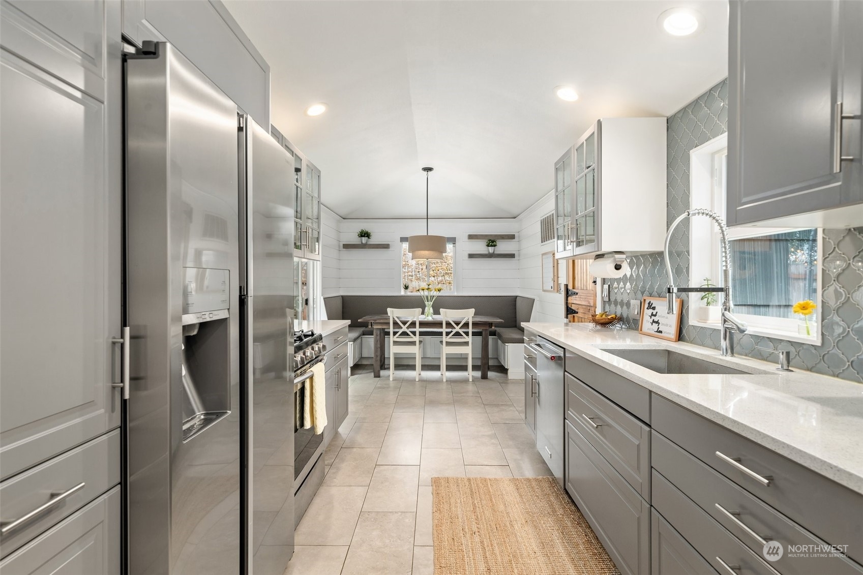 2734 Rocky Point Road Northwest Bremerton, WA 98312 - Photo 11 of 37 Gallery Image 11