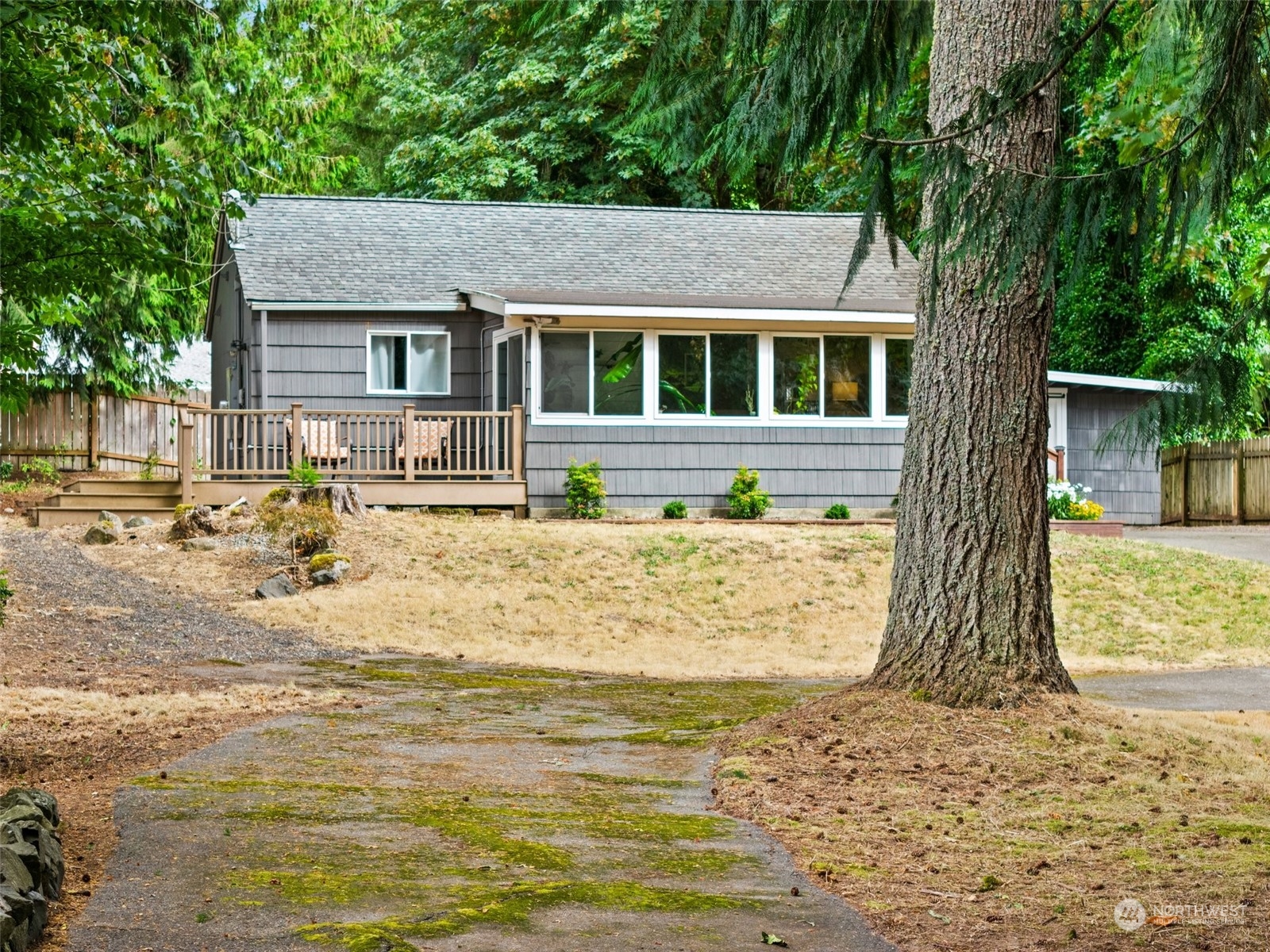 2734 Rocky Point Road Northwest Bremerton, WA 98312 - Photo 26 of 37 Gallery Image 26