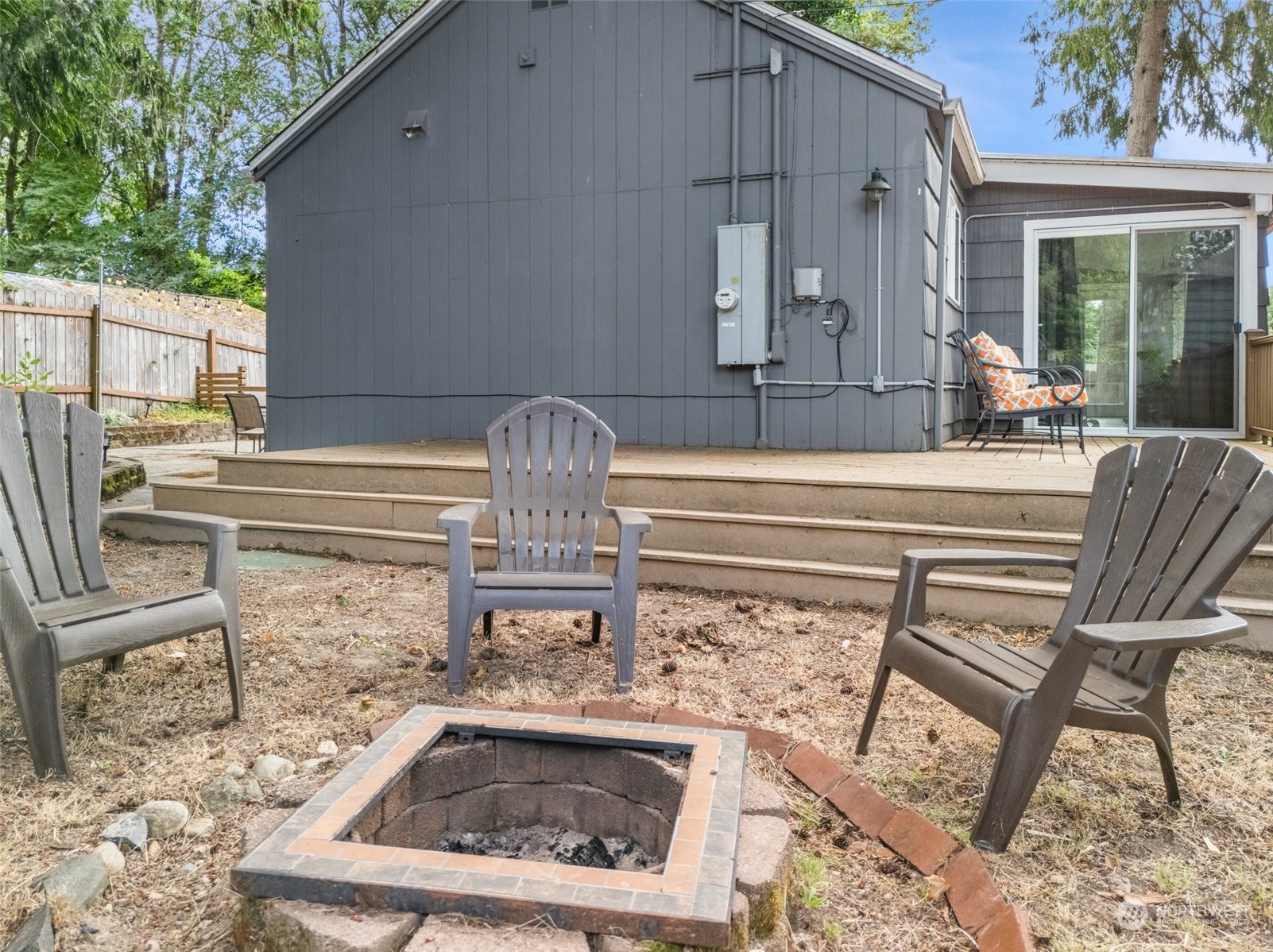 2734 Rocky Point Road Northwest Bremerton, WA 98312 - Photo 31 of 37 Gallery Image 31