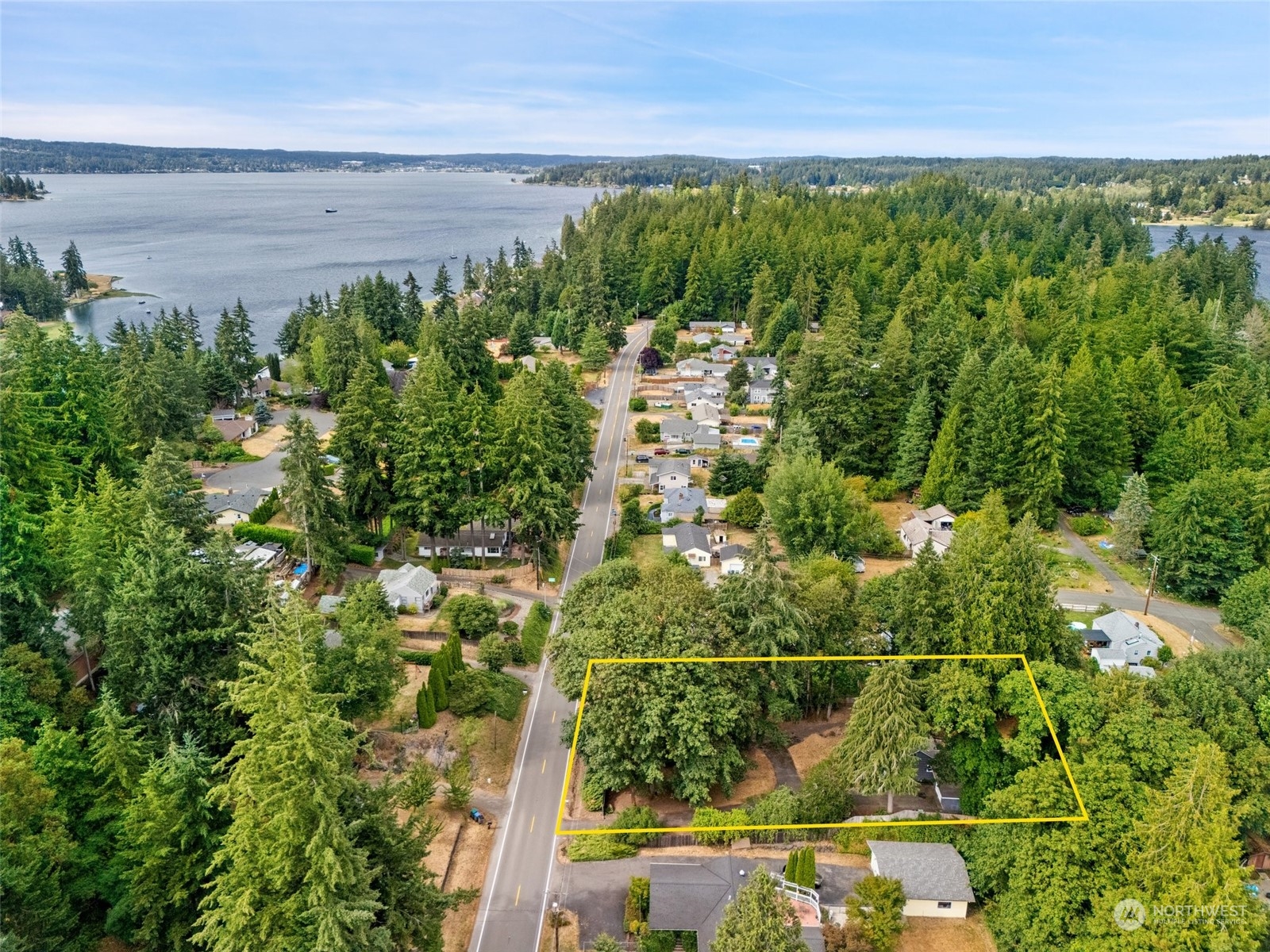 2734 Rocky Point Road Northwest Bremerton, WA 98312 - Photo 36 of 37 Gallery Image 36