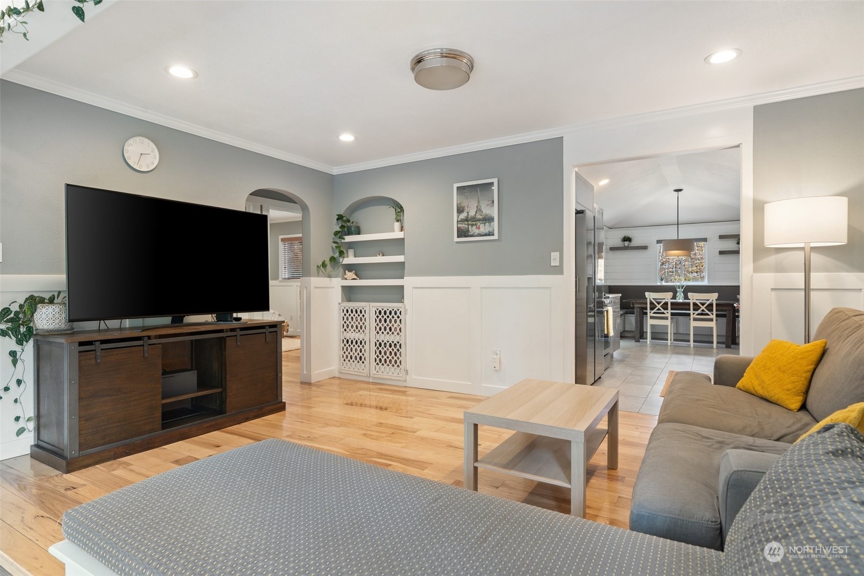 2734 Rocky Point Road Northwest Bremerton, WA 98312 - Photo 8 of 37 Gallery Image 8