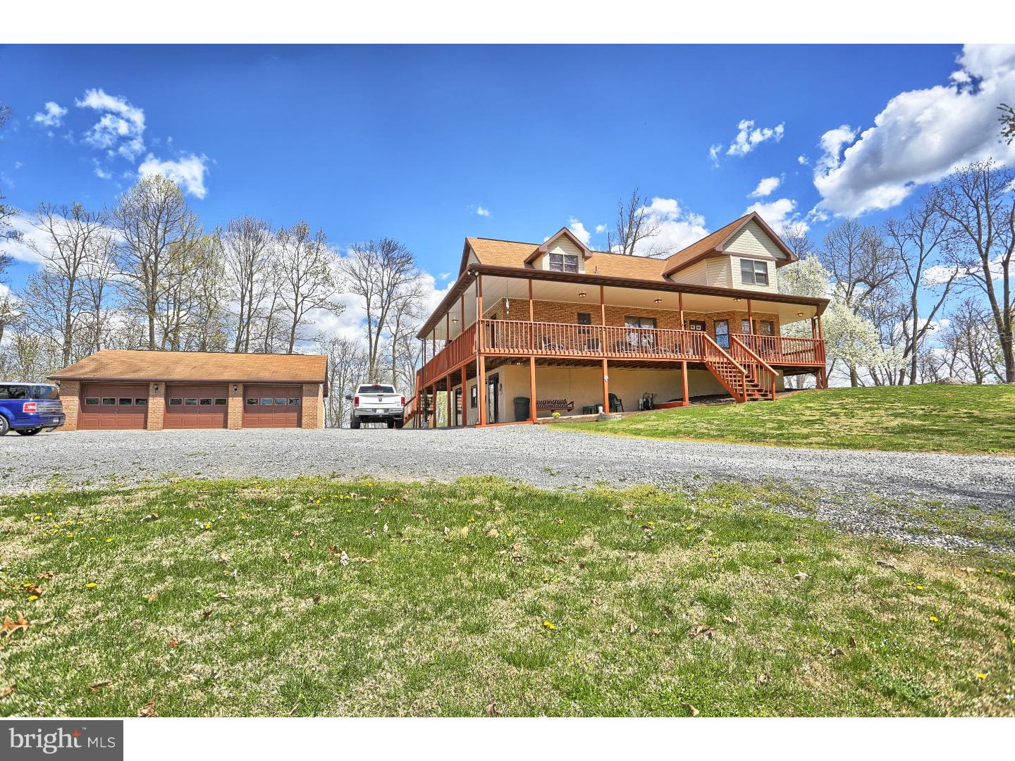 237 Chapel Hill Road Sinking Spring, PA 19608 - Photo 1 of 25