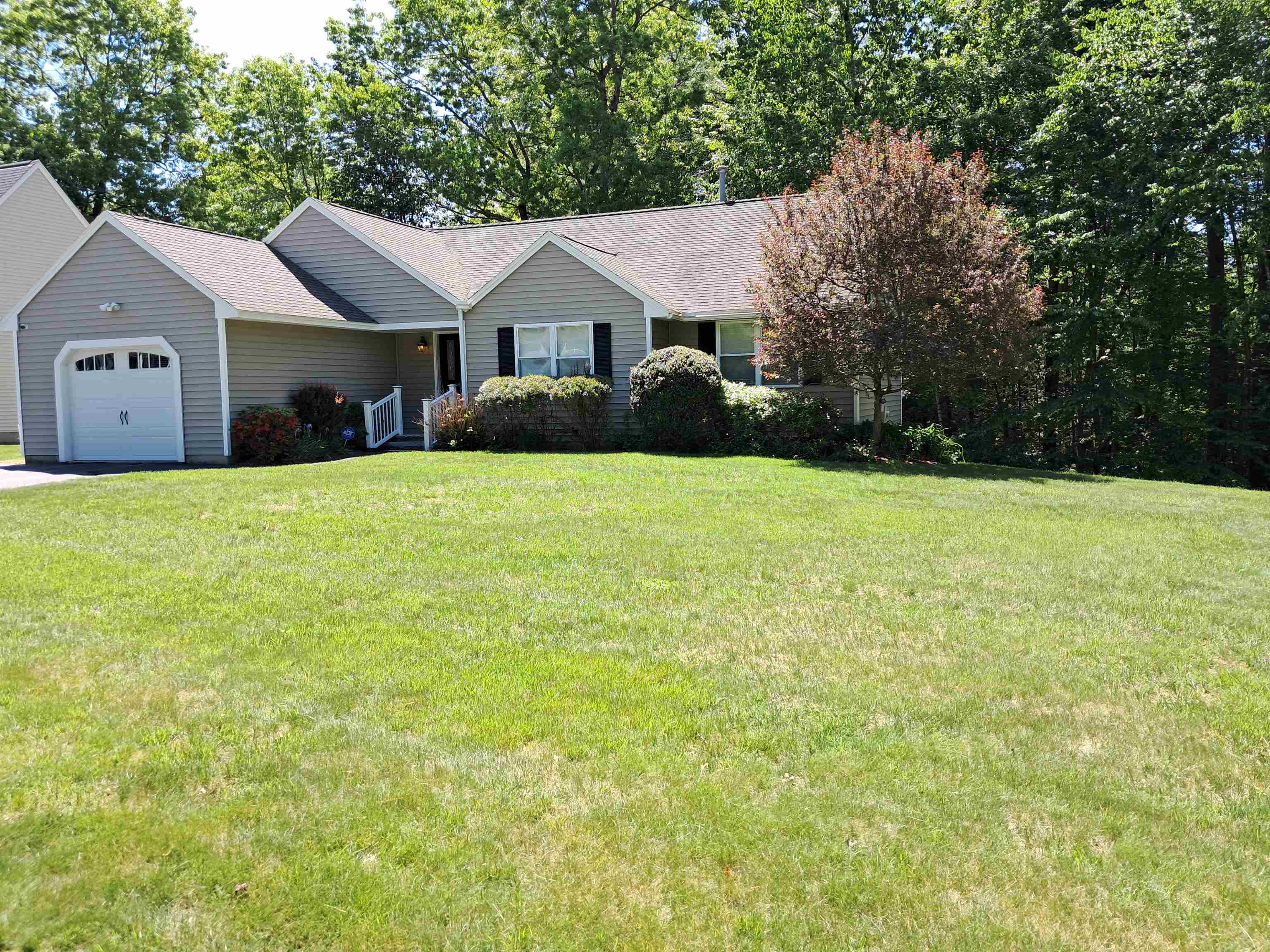 4 Sterling Way Hudson, NH 03051 - Photo 43 of 46