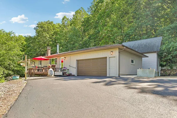 $439,000 | 12258 South Round River Spring Green, Spring Green, WI 53588