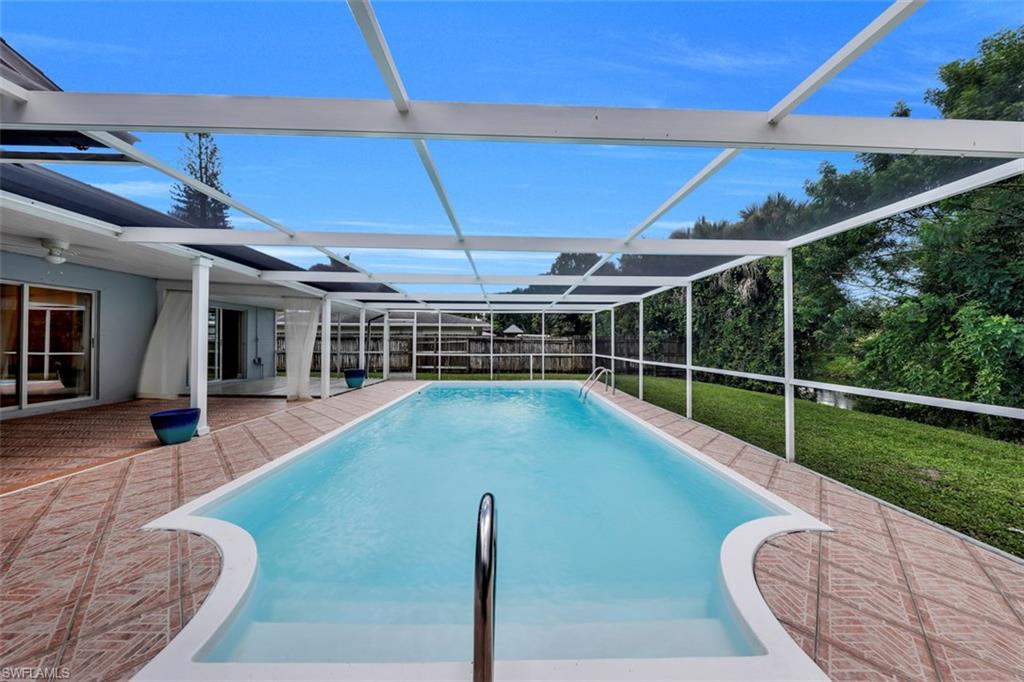 2217 44th Terrace Southwest Naples, FL 34116 - Photo 1 of 22 Gallery Image 1