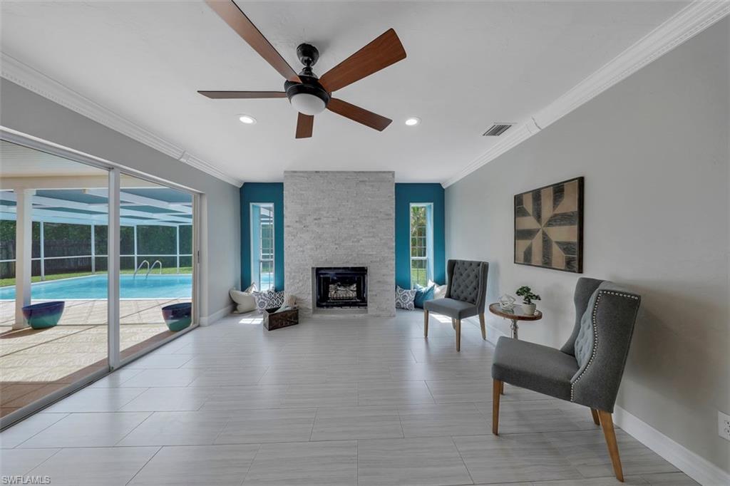 2217 44th Terrace Southwest Naples, FL 34116 - Photo 4 of 22 Gallery Image 4
