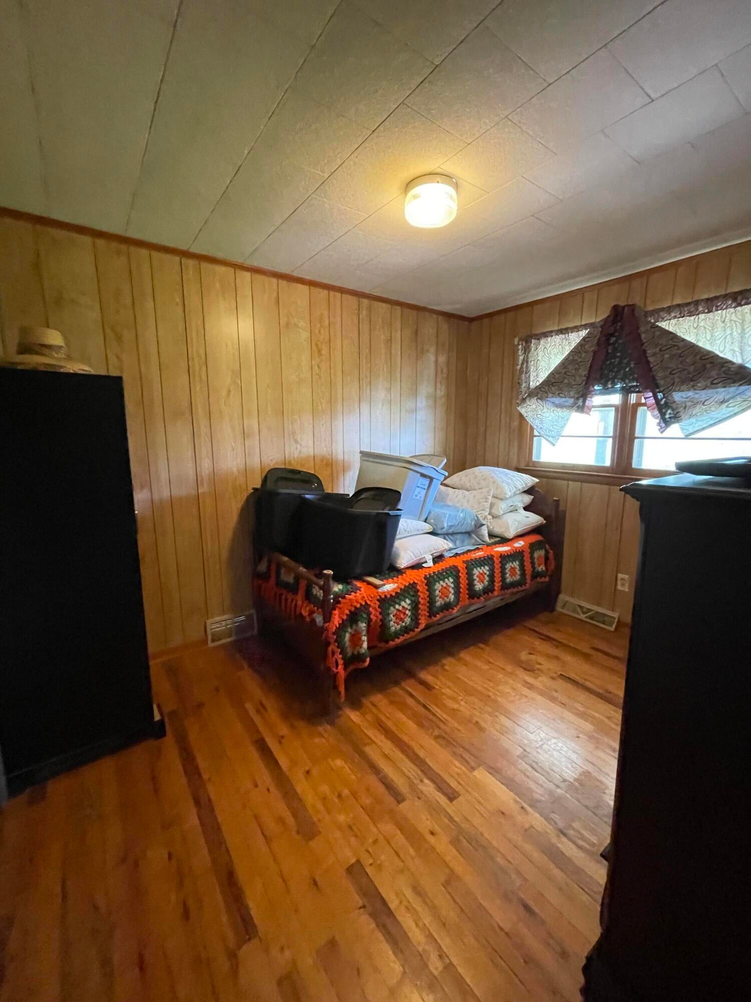 1185 Scott Hollow Road Sinks Grove, WV 24976 - Photo 19 of 24 Gallery Image 19